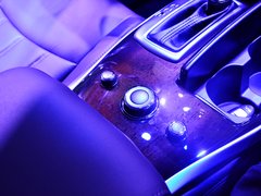 2014款 2.5L Hybrid 两驱卓越版 7座