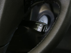 2014款 两驱 2.0T 自动 创领版 5座