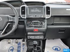 2014款 1.5L 手动 都市版