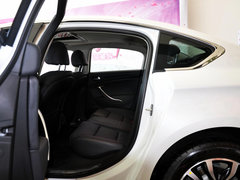 2014款 1.6T 自动尊贵型