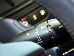 2014款 1.6T 自动尊贵型