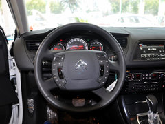 2014款 1.6T 自动尊贵型