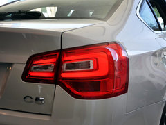 2014款 1.6T 自动尊贵型