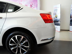 2014款 1.6T 自动尊贵型