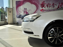 2014款 1.6T 自动尊贵型