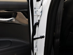 2014款 1.8L 自动 LUX