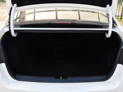 2014款 1.8L 自动 LUX