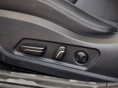 2014款 1.8L 自动 LUX