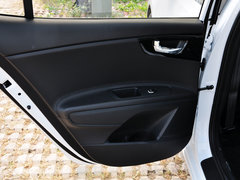 2014款 1.8L 自动 LUX