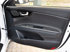 2014款 1.8L 自动 LUX