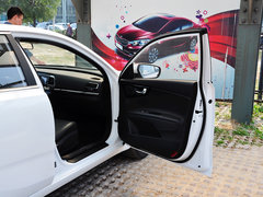 2014款 1.8L 自动 LUX