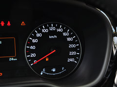 2014款 1.8L 自动 LUX