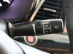 2014款 2.0L 自动 LUX
