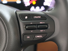 2014款 2.0L 自动 LUX