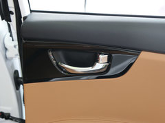 2014款 2.0L 自动 LUX