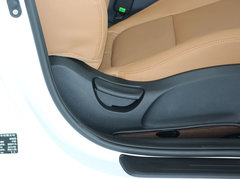起亚K4 2014款 2.0L 自动 LUX