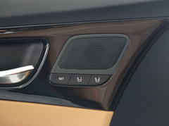 2014款 2.0L 自动 LUX