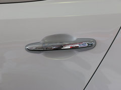 2014款 2.0L 自动 LUX
