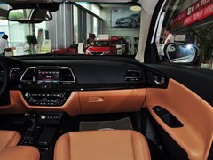 起亚K4 2014款 2.0L 自动 LUX