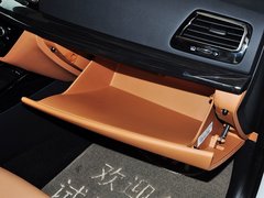2014款 2.0L 自动 LUX