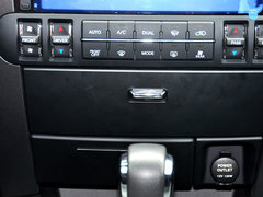 2015款 3.8L 自动 豪华版 国IV 7座