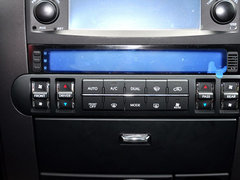 2015款 3.8L 自动 豪华版 国IV 7座
