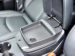 2015款 3.8L 自动 豪华版 国IV 7座
