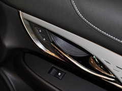 2014款 28T 领先型 D3运动版