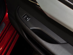 2014款 28T 领先型 D3运动版