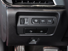 2014款 28T 领先型 D3运动版