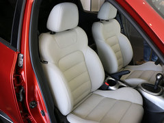 2014款 1.6T 率动版