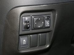 2014款 1.6T 率动版