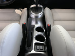2014款 1.6T 率动版