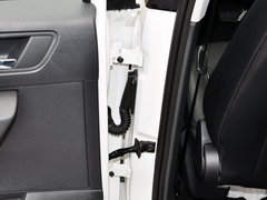 2015款 1.6L 自动 豪华版
