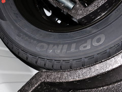 2015款 1.6L 自动 豪华版