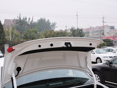 2015款 1.6L 自动 豪华版