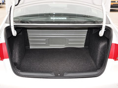 2015款 1.6L 自动 豪华版