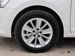 2015款 1.6L 自动 豪华版