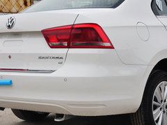 2015款 1.6L 自动 豪华版