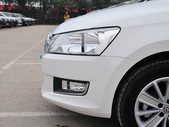 2015款 1.6L 自动 豪华版
