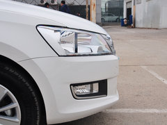 2015款 1.6L 自动 豪华版