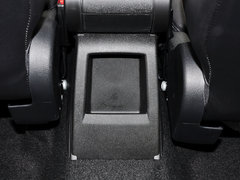 2015款 1.6L 自动 豪华版