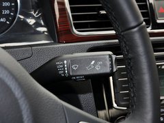 2015款 1.6L 自动 豪华版
