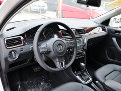 2015款 1.6L 自动 豪华版