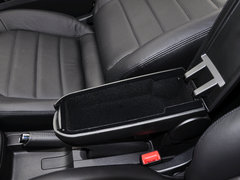 2015款 1.6L 自动 豪华版