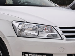 2015款 1.6L 自动 豪华版
