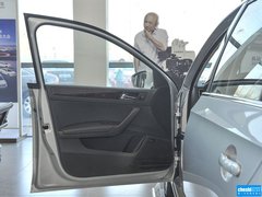 2015款 1.6L 手动 豪华版