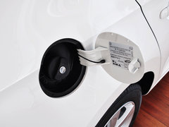 2015款 1.6L 自动 舒适版