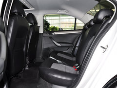 2015款 1.6L 自动 舒适版