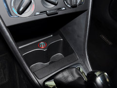 2015款 1.6L 自动 舒适版